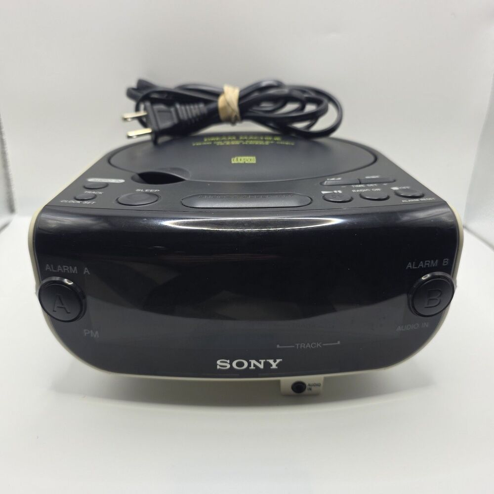 Sony ICF-CD815 Dream Machine AM FM CD Dual Alarm Clock Radio Black White